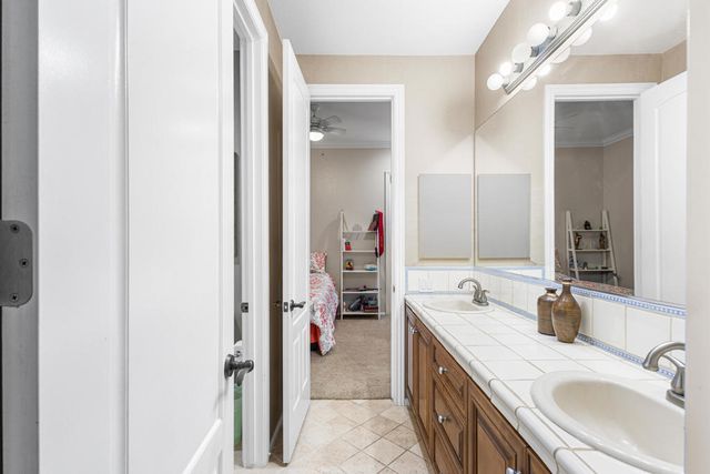 123 Brenna Lane, Palm Desert, CA 92211