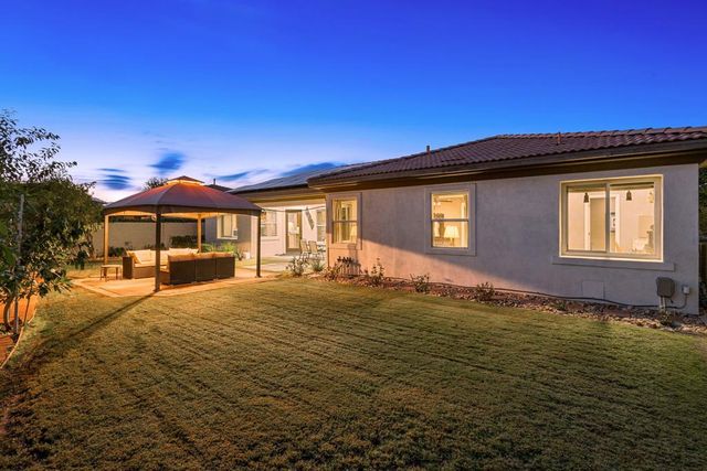 123 Brenna Lane, Palm Desert, CA 92211