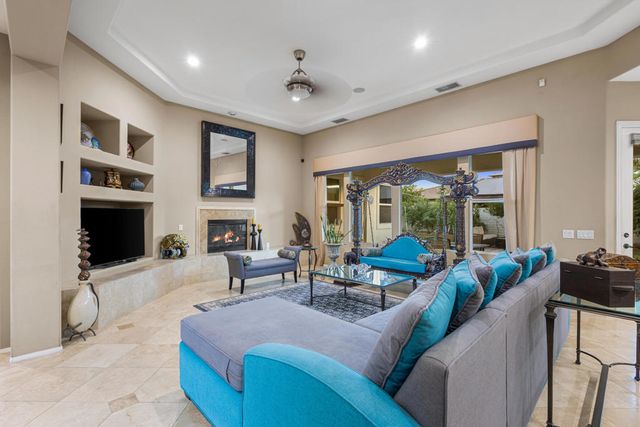 123 Brenna Lane, Palm Desert, CA 92211