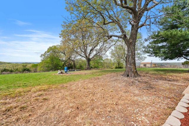 55 Kearney Lane, Reeds Spring, MO 65737