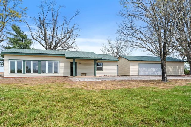 55 Kearney Lane, Reeds Spring, MO 65737