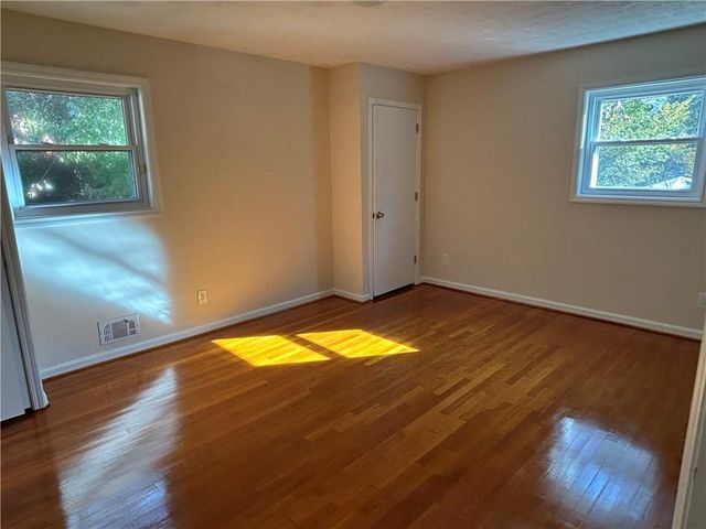 1811 Trophy Drive, Marietta, GA 30062