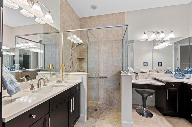 226 SAPPHIRE LAKE DRIVE 101, Bradenton, FL 34209