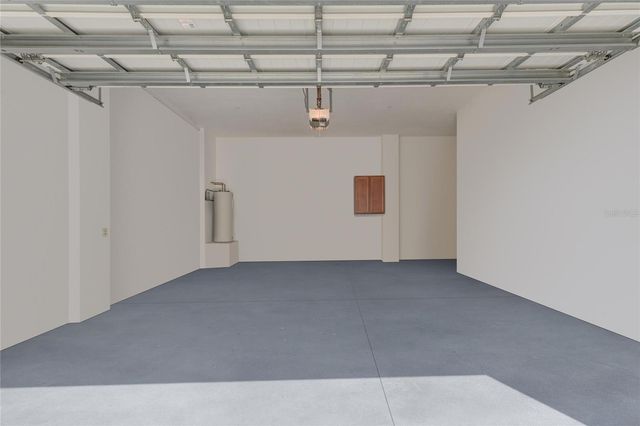 226 SAPPHIRE LAKE DRIVE 101, Bradenton, FL 34209