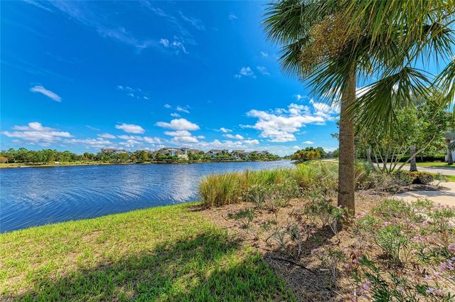 226 SAPPHIRE LAKE DRIVE 101, Bradenton, FL 34209