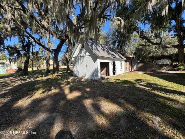 424 EMMETT Street, Palatka, FL 32177