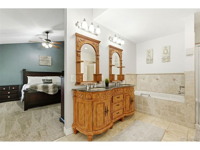 3877 S Hannibal St, Aurora, CO 80013