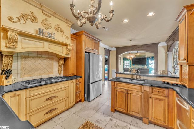 136 Buckland Drive, Anderson, SC 29621