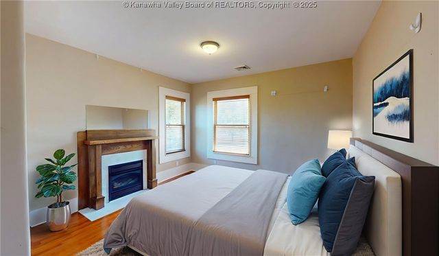 840 13th Avenue, Huntington, WV 25701