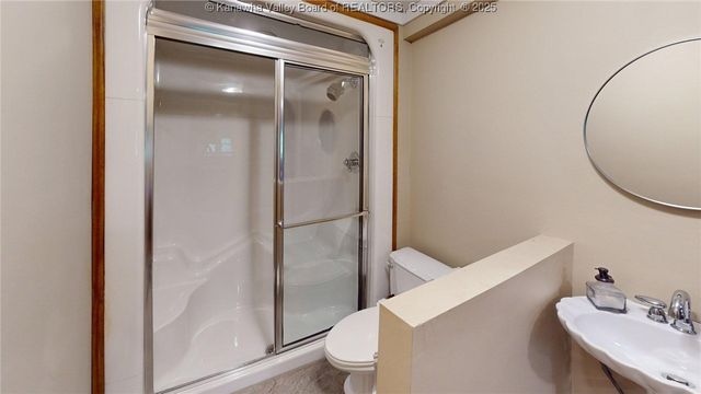 840 13th Avenue, Huntington, WV 25701