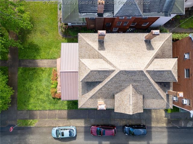 840 13th Avenue, Huntington, WV 25701