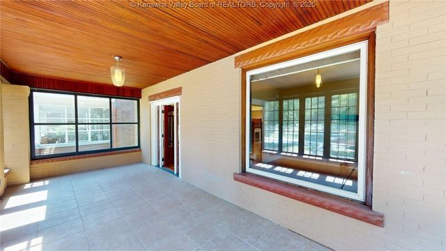 840 13th Avenue, Huntington, WV 25701