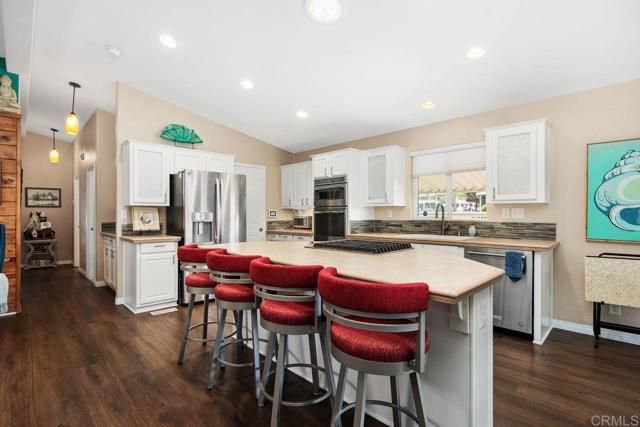 1600 E. Vista Way 40, Vista, CA 92084