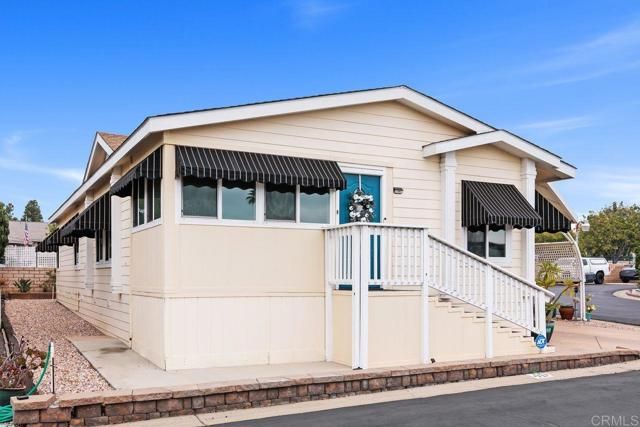 1600 E. Vista Way 40, Vista, CA 92084