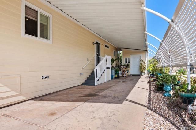 1600 E. Vista Way 40, Vista, CA 92084