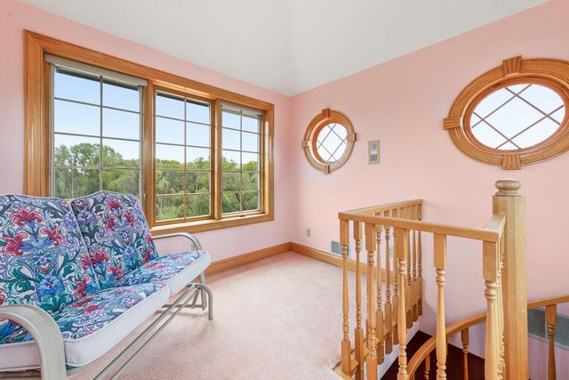 N78W13031 Country Club COURT, Menomonee Falls, WI 53051