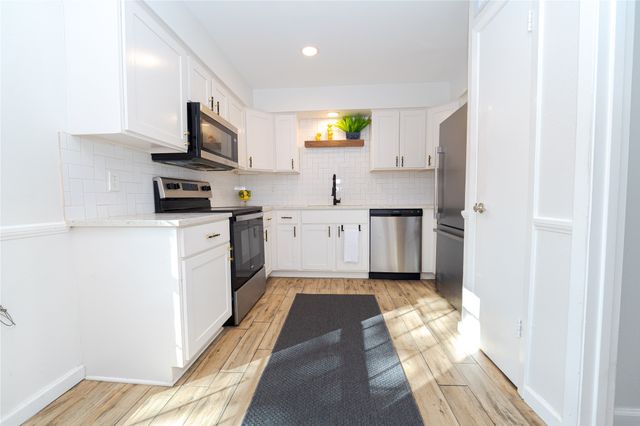 7606 Riverbrook Drive, Dallas, TX 75230