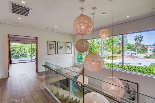 737 N Cherokee Avenue, Los Angeles, CA 90038