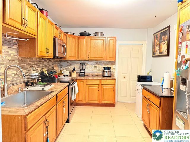 104 South Bradford Street, Allentown City, PA 18109