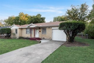 5208 Nadine Drive, Haltom City, TX 76117