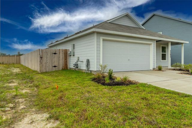 25637 Rose Creek Drive, Cleveland, TX 77328