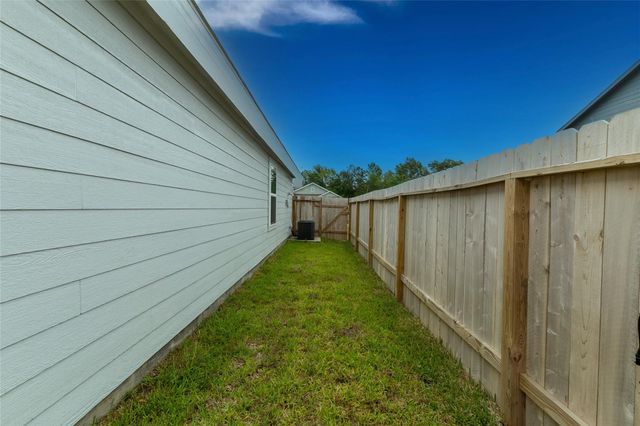 25637 Rose Creek Drive, Cleveland, TX 77328