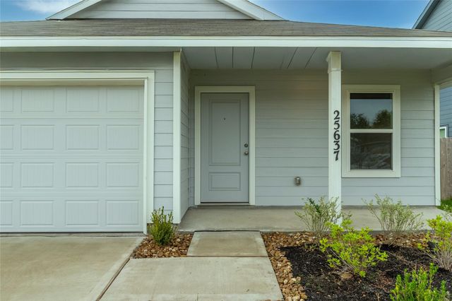 25637 Rose Creek Drive, Cleveland, TX 77328