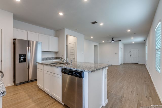 10115 Via Camille, San Antonio, TX 78224