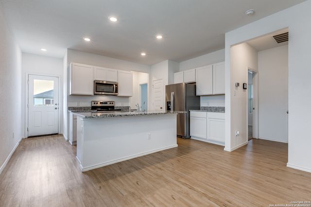 10115 Via Camille, San Antonio, TX 78224