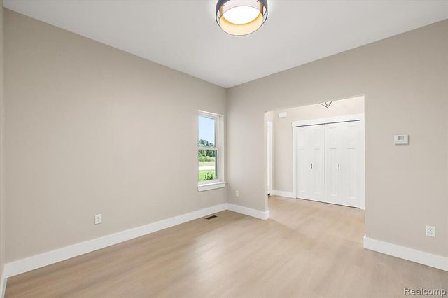 49287 London Bridge Drive, Macomb, MI 48044