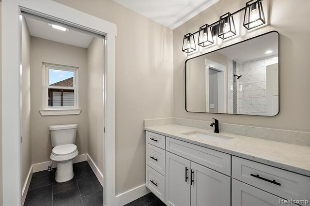 49287 London Bridge Drive, Macomb, MI 48044