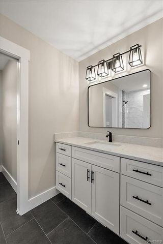 49287 London Bridge Drive, Macomb, MI 48044