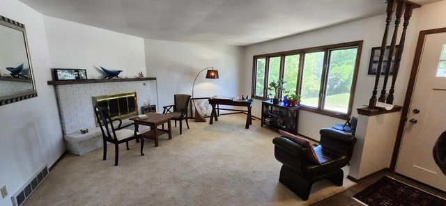 1707 Miller ROAD, Lake Geneva, WI 53147