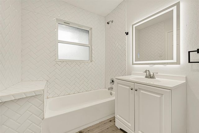 2131 Counter Point Drive, Houston, TX 77055