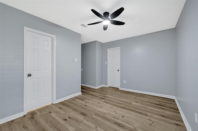2131 Counter Point Drive, Houston, TX 77055