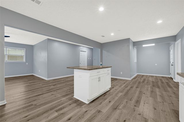 2131 Counter Point Drive, Houston, TX 77055
