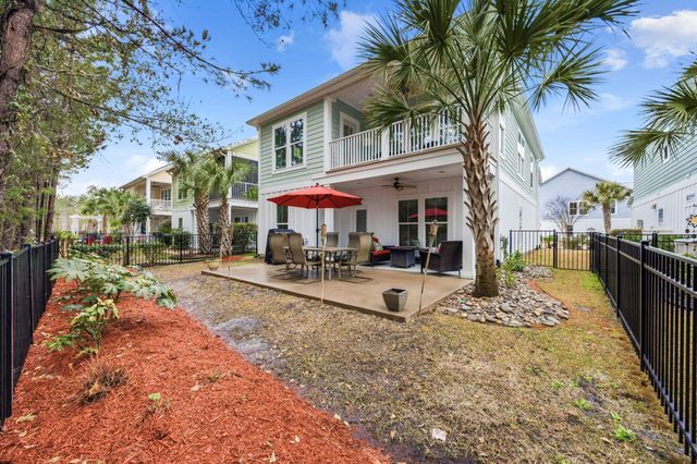 201 Splendor Circle, Murrells Inlet, SC 29576