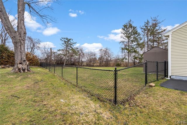 221 7th Street, Salina, NY 13088