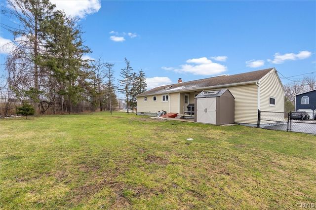 221 7th Street, Salina, NY 13088