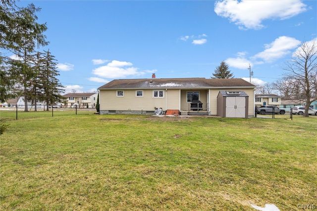 221 7th Street, Salina, NY 13088