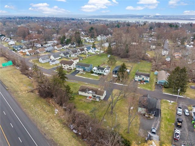 221 7th Street, Salina, NY 13088