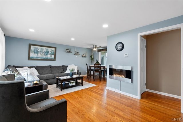 221 7th Street, Salina, NY 13088