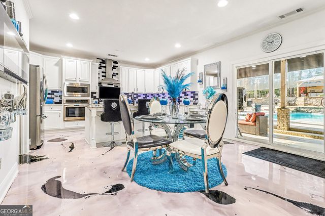 129 Limbaugh Valley Drive, Mcdonough, GA 30252