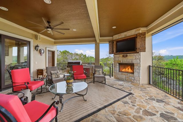 162 ALONDRA Lane, Spring Branch, TX 78070