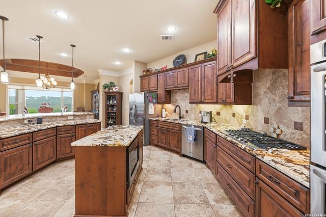 162 ALONDRA Lane, Spring Branch, TX 78070