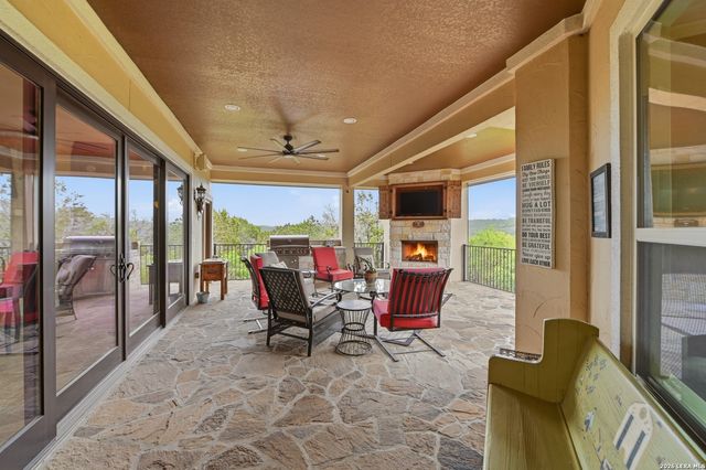 162 ALONDRA Lane, Spring Branch, TX 78070