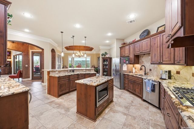 162 ALONDRA Lane, Spring Branch, TX 78070