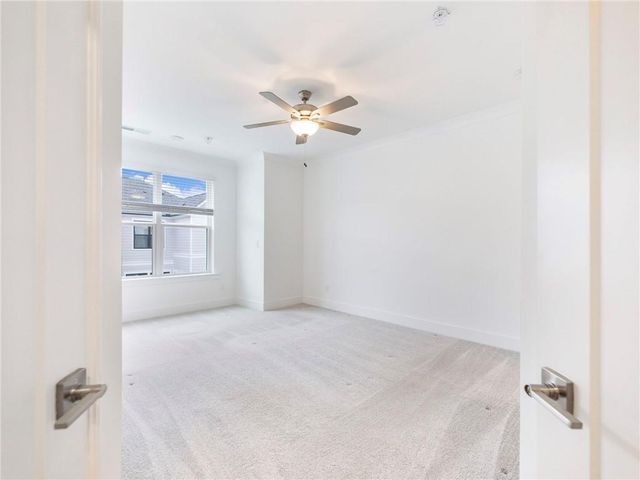 525 Ashbury Drive, Roswell, GA 30076