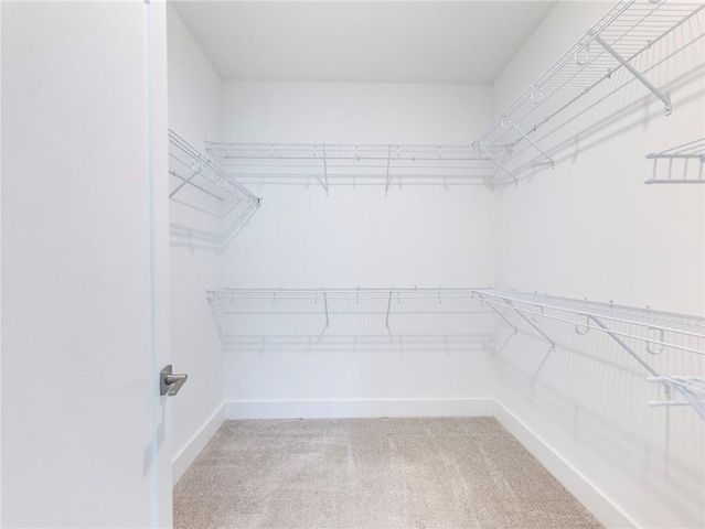 525 Ashbury Drive, Roswell, GA 30076