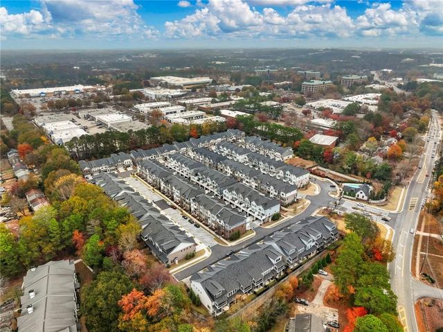 525 Ashbury Drive, Roswell, GA 30076